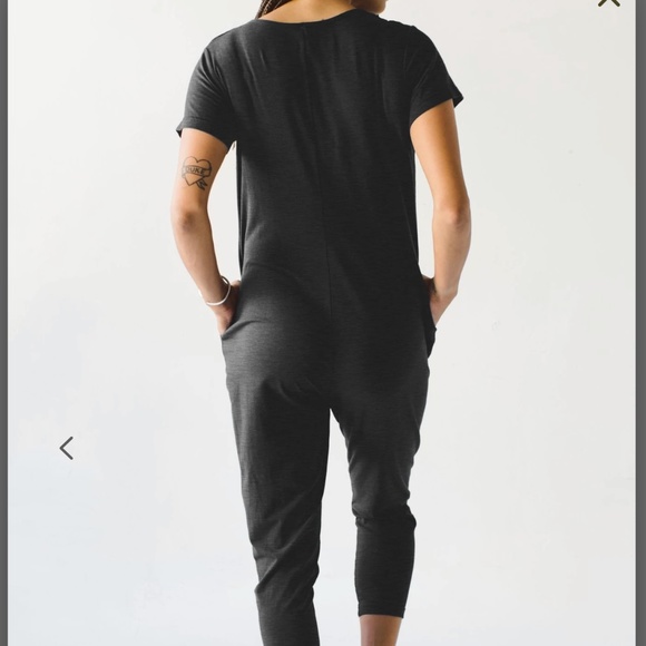 BNWT Smash + Tess Sunday Romper - Picture 3 of 3